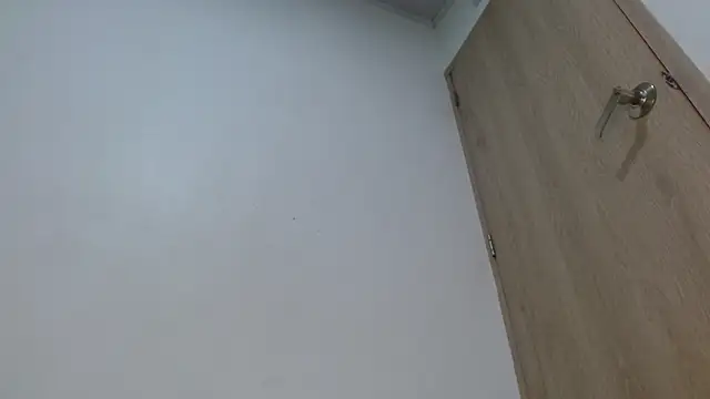 avaleri_cherry: απευθείας συνομιλία ΧΧΧ