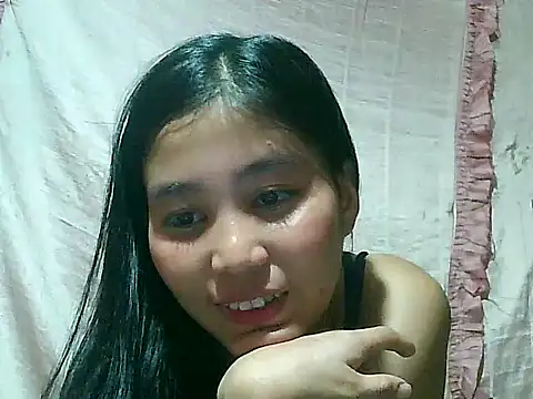 SexyAsianPussy4u Webcamshow