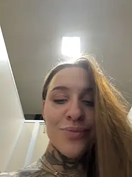 KishaMur Adlı Modelin Canlı XXX Sohbeti