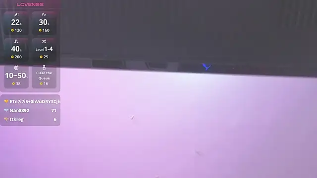 BadKittyyのライブXXXチャット