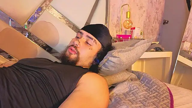 Онлайн чат XXX Benny_and_Mark