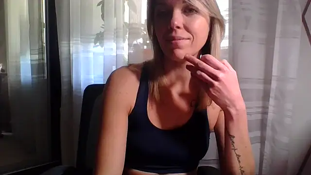 Chat XXX en directo de VelvetLove287