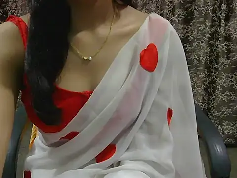 Adorable_Ayesha Adlı Modelin Canlı XXX Sohbeti