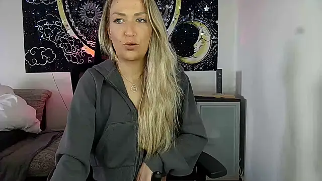 Show modela -Jeany- na web-kameri