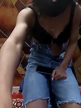 Chat XXX en directo de Nisha_baby4