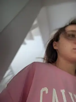 QuietNicole's Webcam Show