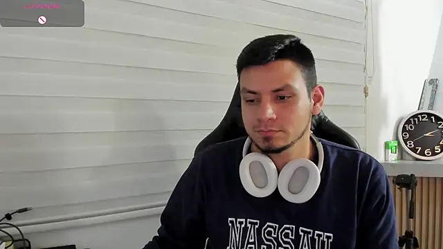 Rick_Adams Live XXX-chat