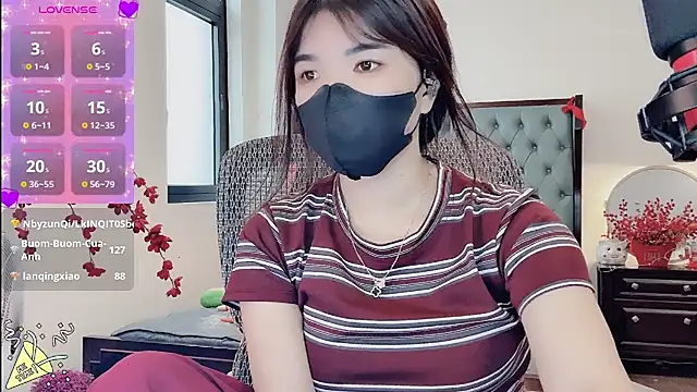 Caryln-Bun Chat XXX live