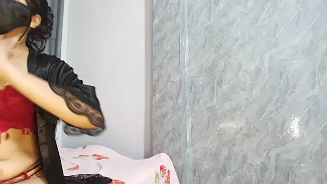 AngelQueen-'s Webcam Show