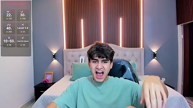 Chat XXX en directo de Tommy18__