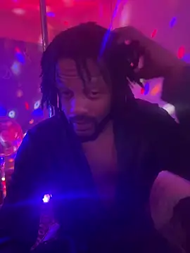 magic_man1085 webkamerás műsora