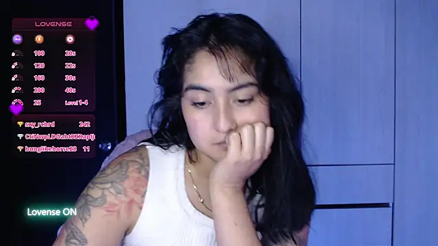 zakura_ania 现场XXX聊天