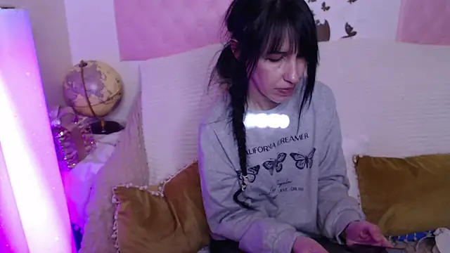 -Lou_のライブXXXチャット