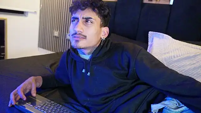 Dark_Eros_ Webcam Show