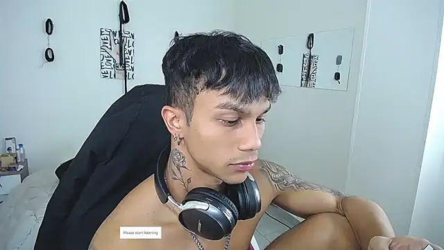 Онлайн чат XXX Leonard_Price