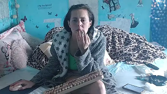 brighteyes77 – Naživo XXX chat