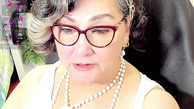 cataleya_mom Chat XXX in diretta