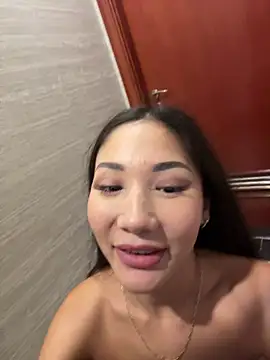 lean_lie8 Show in webcam