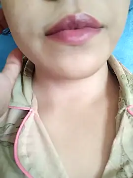 Živý XXX chat Anki-doll