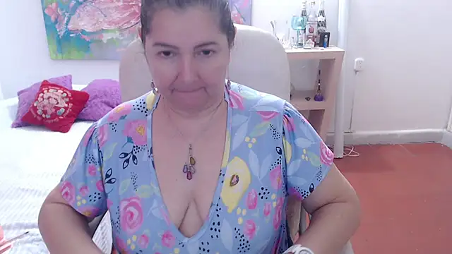 Chat XXX en directo de leonela_69