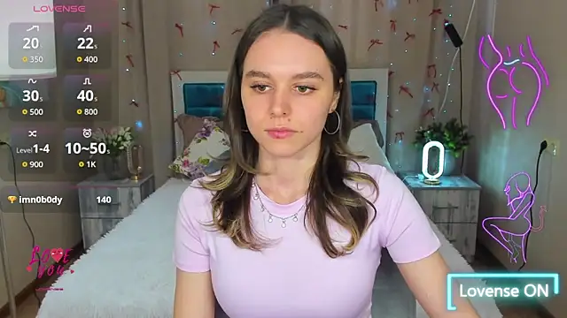 Chat XXX en directo de EmelyMason