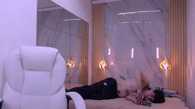 Вебкам-шоу Iantwink18