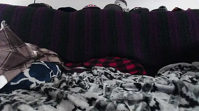 Pokazy przed kamerką – biggerisbetter12