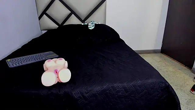 Dogan_Renzo0 Live XXX-chat