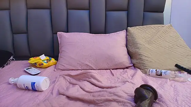 แชท XXX สดของ melany_roberts_