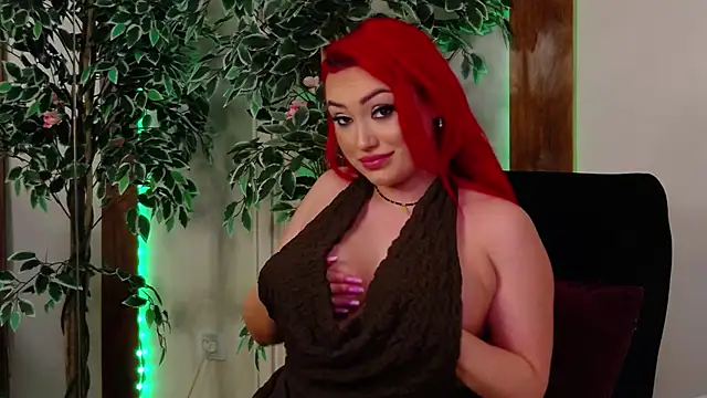 EmyHilton live XXX chat