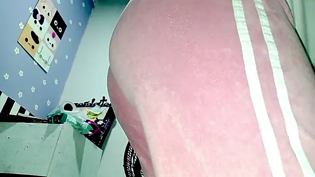 Živý XXX chat PetiteIvoryQueen19