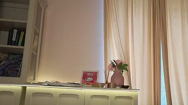 Alisia_Mars 即時 XXX 聊天