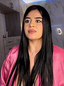 Kariina__69 即時 XXX 聊天