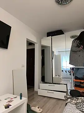 SandrasoprettyのライブXXXチャット