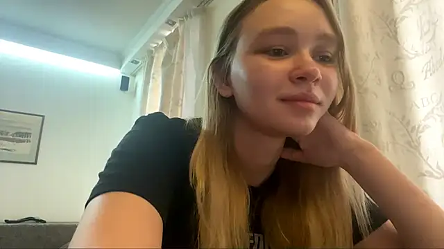 Leifuture live XXX chat