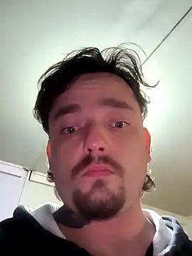 vikingo3333 Webcam-Show