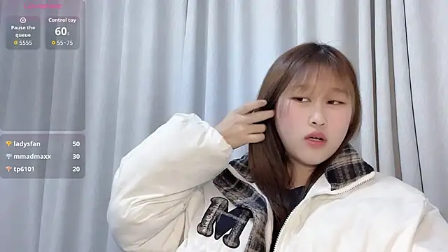 D-Dandan live XXX chat