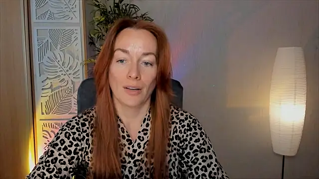 RebeccaMartinez 即時 XXX 聊天