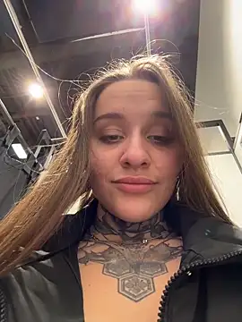 KishaMur's Live XXX Chat