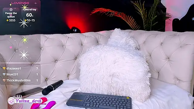 Luxury_Woman Chat XXX live