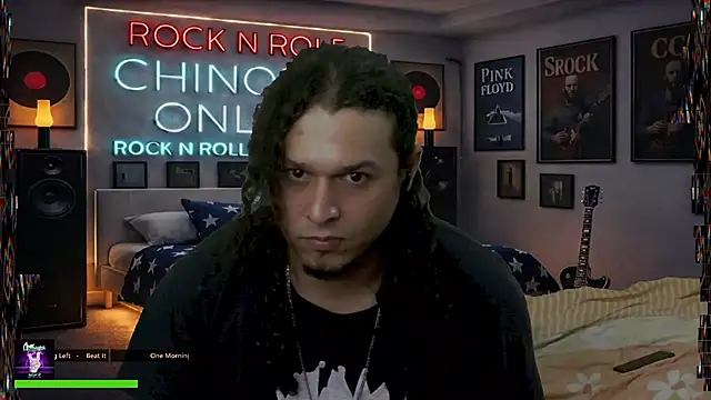 chino_roz Chat XXX in diretta