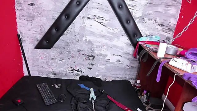 Charlotte_Bms7: απευθείας συνομιλία ΧΧΧ