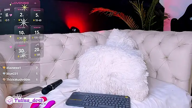 Luxury_Woman's Live XXX Chat