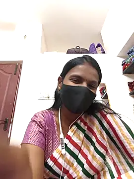 Tamil_Yalini12 Show Webcam