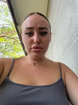 Онлайн чат XXX KiraSunshine