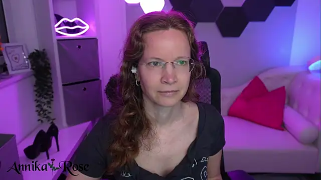 Chat XXX en directo de AnnikaRose