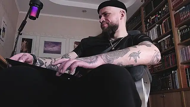 FindomJason Webcamshow