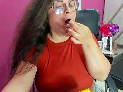 Sarah_Boobs_のライブXXX  チャット