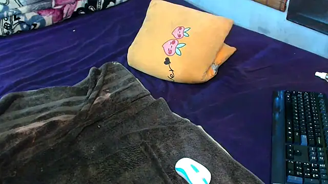 BlackAssBitchx Adlı Modelin Canlı XXX Sohbeti