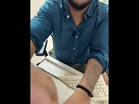 FlirtyxBoy 라이브 XXX 채팅